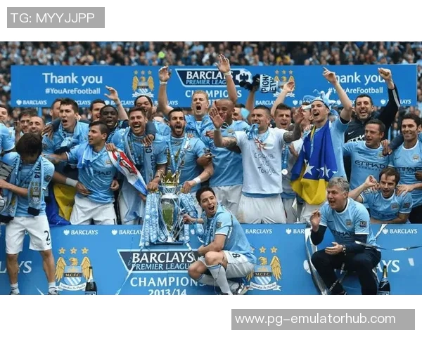 世界杯焦点战曼联与那不勒斯激战成平局全场气氛紧张引发热议